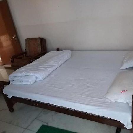 Hotel Krishan Kanhiya Jaunpur Kültér fotó