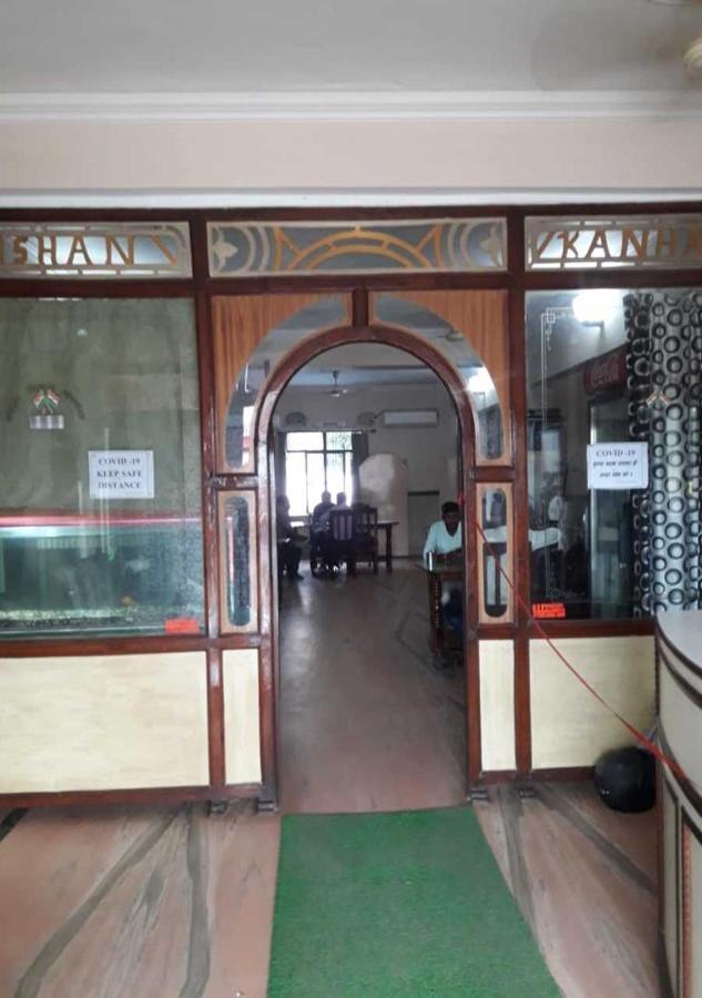 Hotel Krishan Kanhiya Jaunpur Kültér fotó