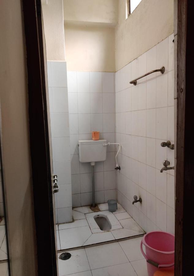 Hotel Krishan Kanhiya Jaunpur Kültér fotó