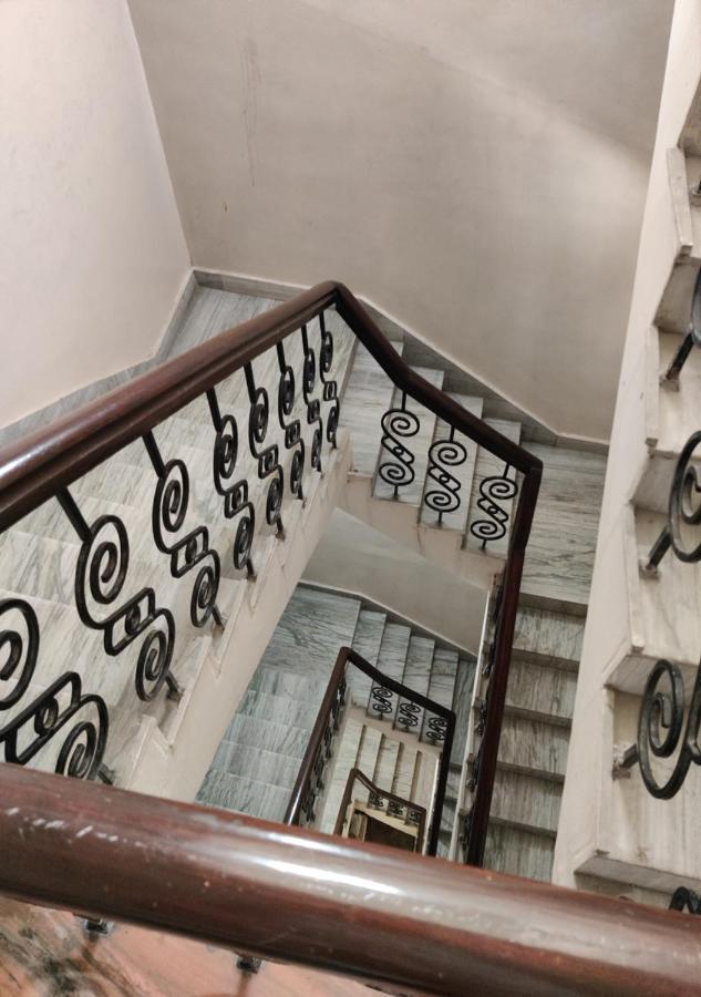 Hotel Krishan Kanhiya Jaunpur Kültér fotó