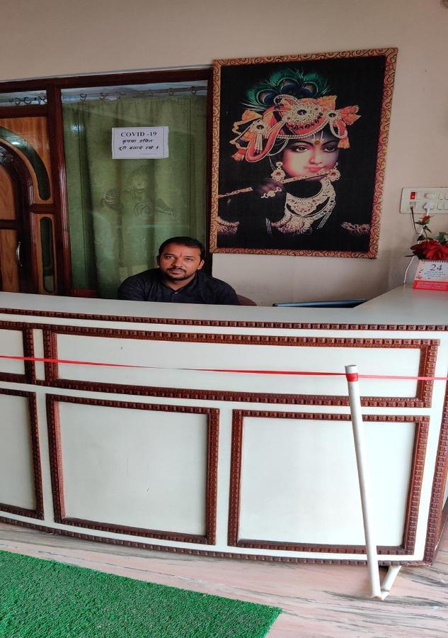 Hotel Krishan Kanhiya Jaunpur Kültér fotó